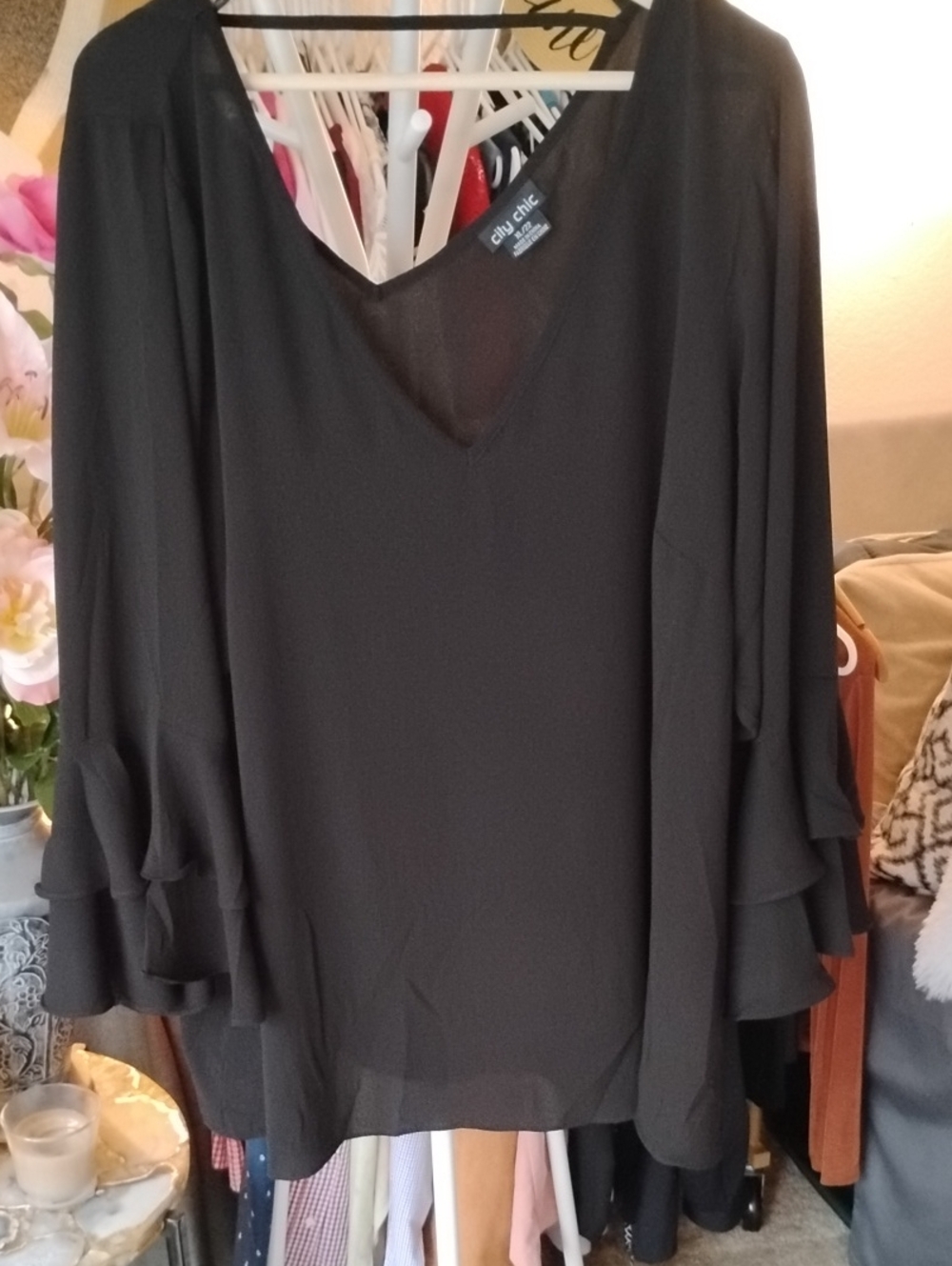 Sheer V-Neck/Back Ruffle Sleeve Blouse - Picture 5 of 9